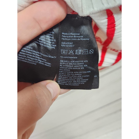 Divided Women's Red White Striped V-Neck Button Front‎ Crop Tops Size Large - Picture 3 of 6